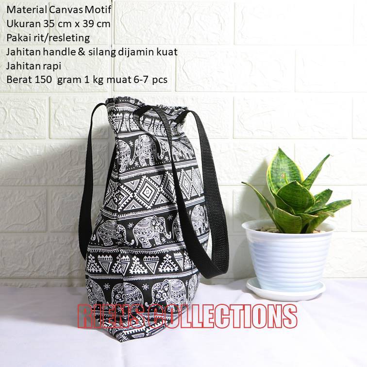 RIENS COLLECTIONS. TAS KANVAS TOTEBAG KANVAS MOTIF GAJAH LATAR HITAM Tas Jogja Tas Souvenir Jogja Oleh Oleh Jogja