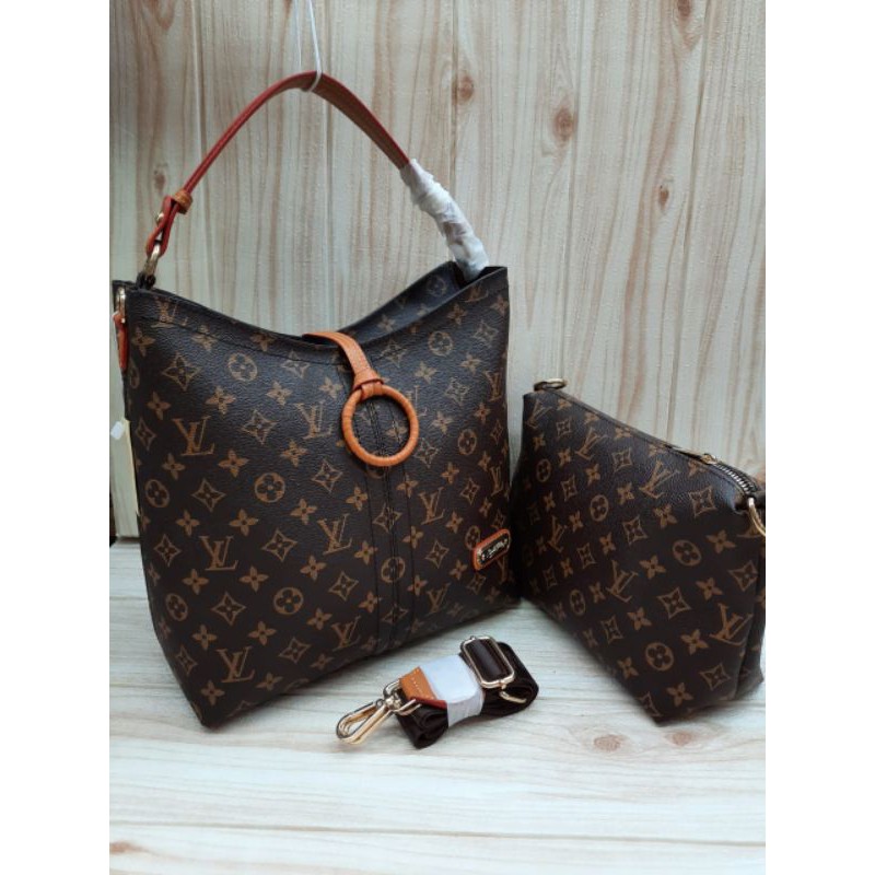 Lv (LOUIS VUITTON) 0225 Hobo bag in bag