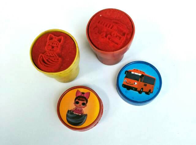 5pcs Mainan Stempel / Cap Cap an Karakter Disney/ Lol dll Murah