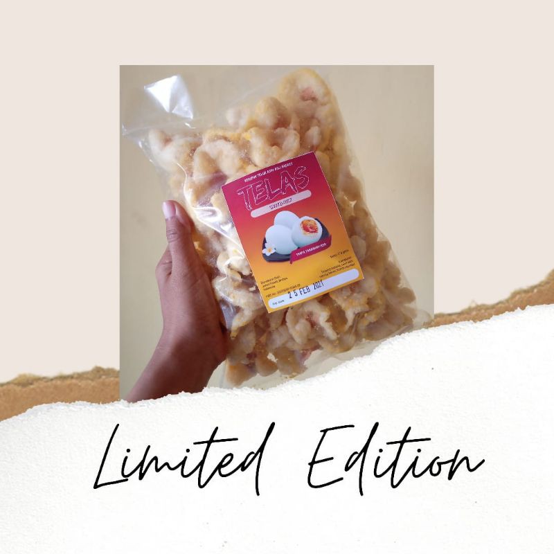 

KERUPUK TELOR ASIN MATANG SIAP SANTAP/KERUPUK TELAS MATANG/KERUPUK TELOR ASIN MATANG/KRUPUK TELAS