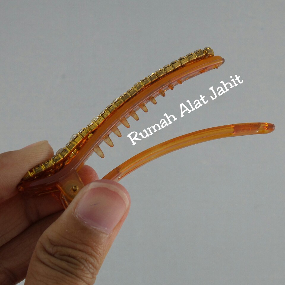 Jepit Rambut / Hair Clip Permata Baris Bulat 7.5cm (sepasang)