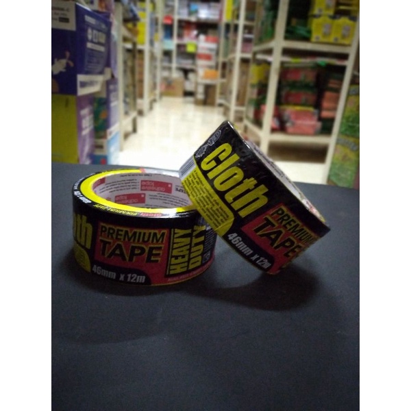 

Lakban Nachi Hitam 2 inch ( 46mm x 12m)