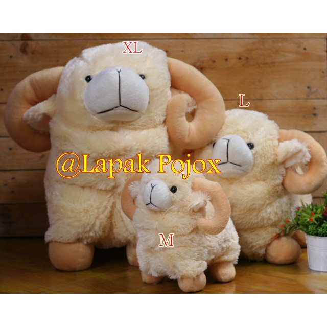 Boneka Domba Tanduk size XL