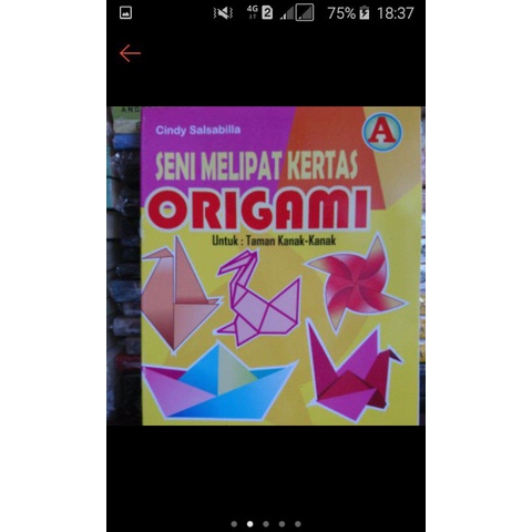 

seni melipat kertas origami A