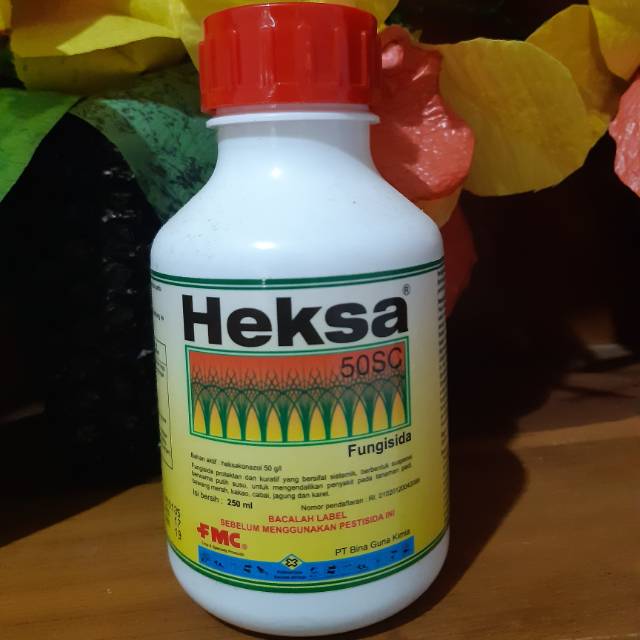 Fungisida Heksa 50 SC (250ml)