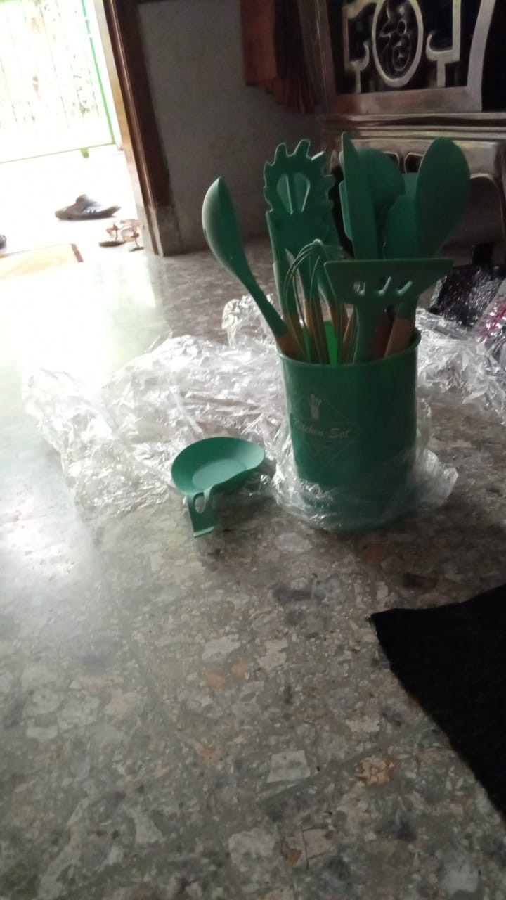 Hih Set 13 In 1 Silicone Utensil Peralatan Spatula Silikon Sutil Kitchen Set + 1 Wadah