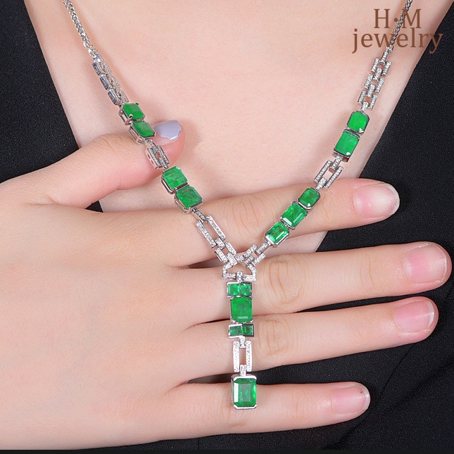 Kalung Rantai Sterling Silver 925 Dengan Liontin Batu Emerald Micro-Inlaid Untuk Wanita