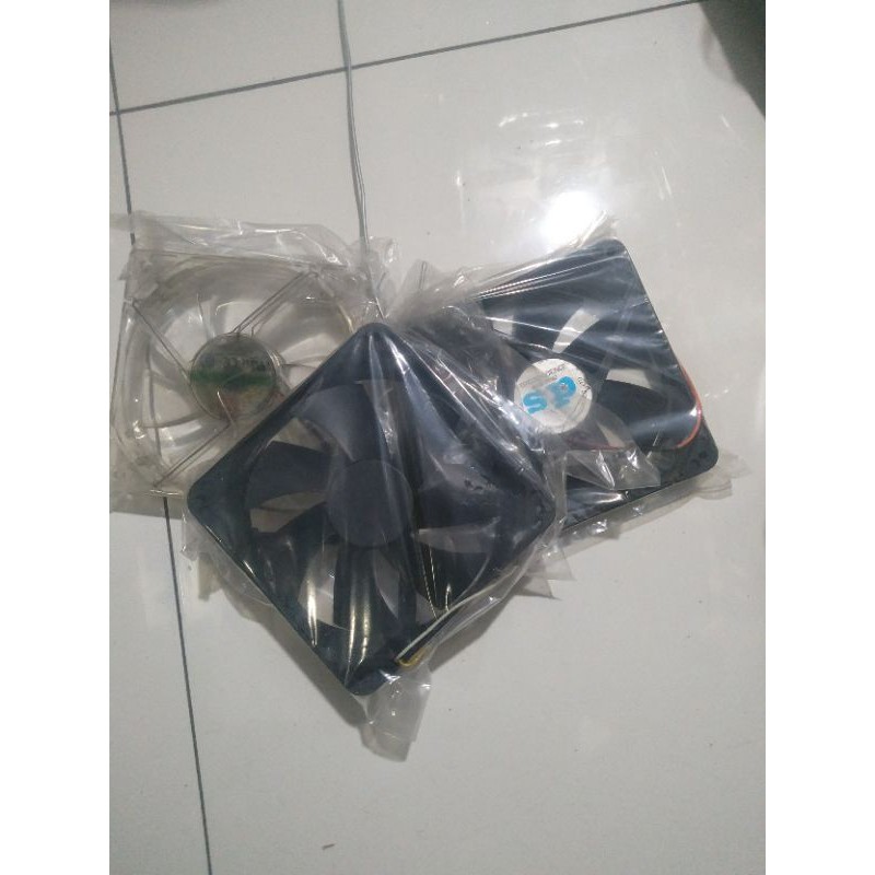 Fan dc 12 v ukuran 12 x 12