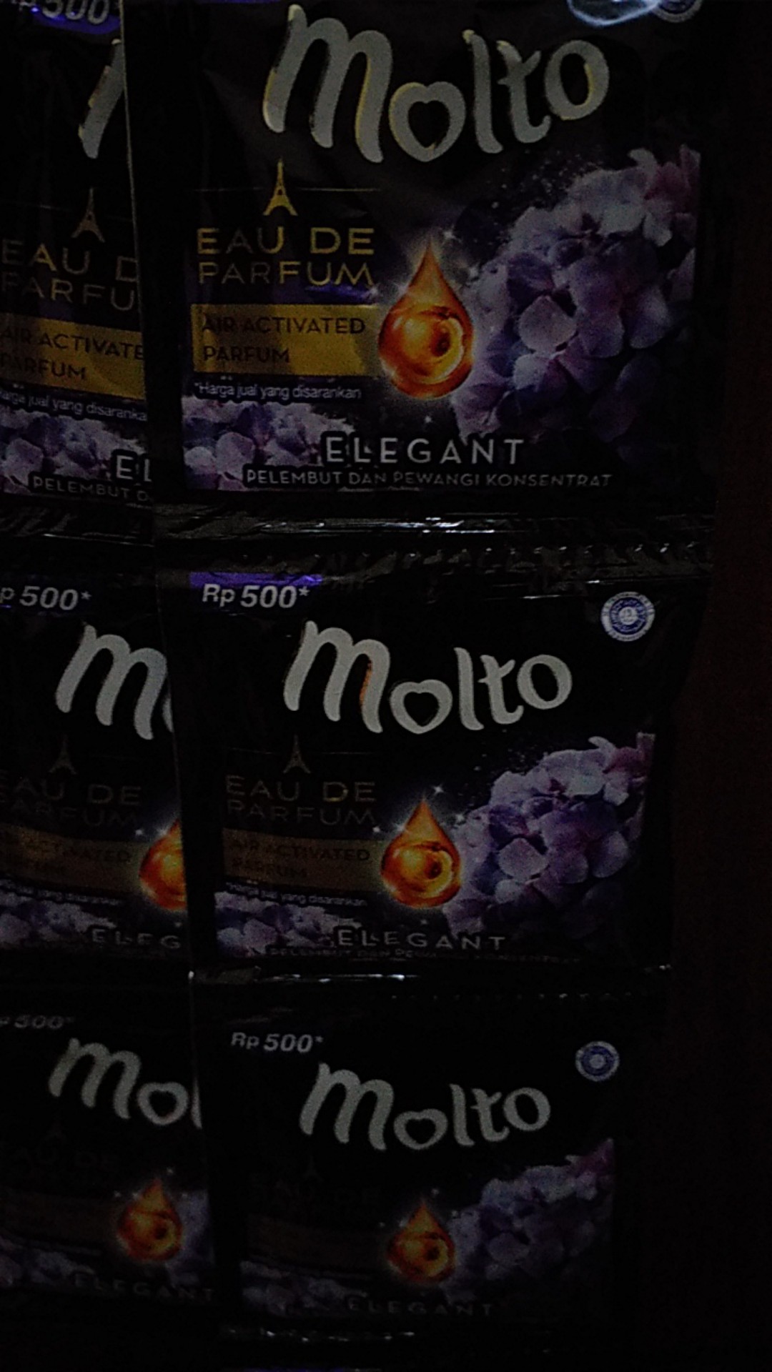 [1 Sachet] Molto Pewangi Pakaian