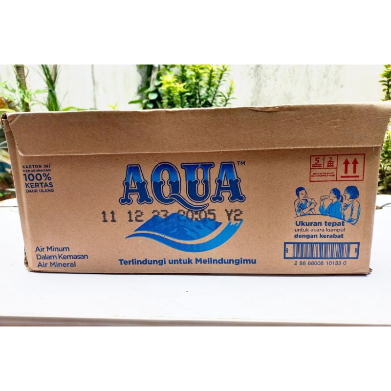 

Aqua 330ml isi 24