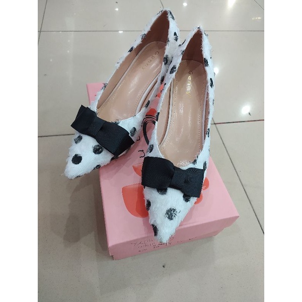 Sepatu Heels Genny hak 7cm