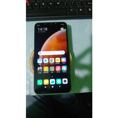 Service Pocophone F1