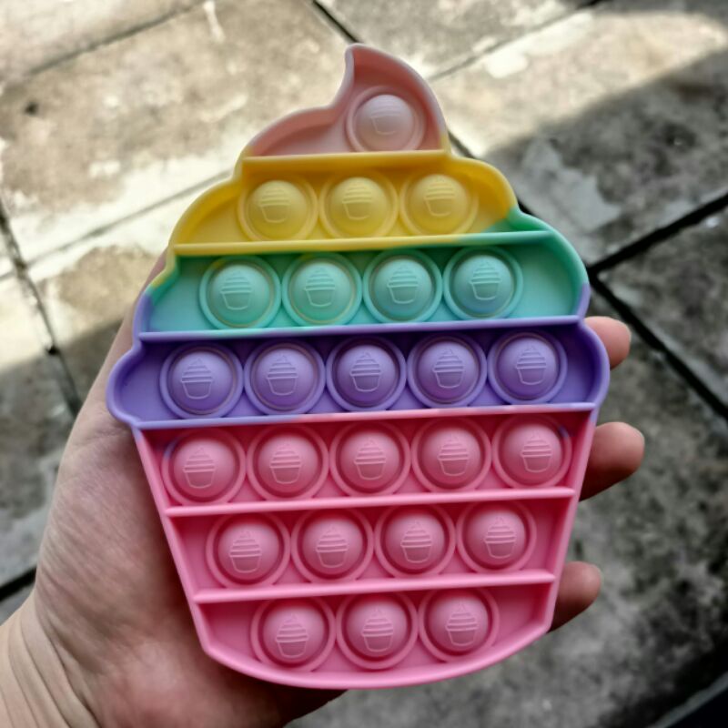 Mainan Viral Pop it Fidget Rainbow, Pop it viral, Mainan pop it, Fidget toys-cupcake pastel