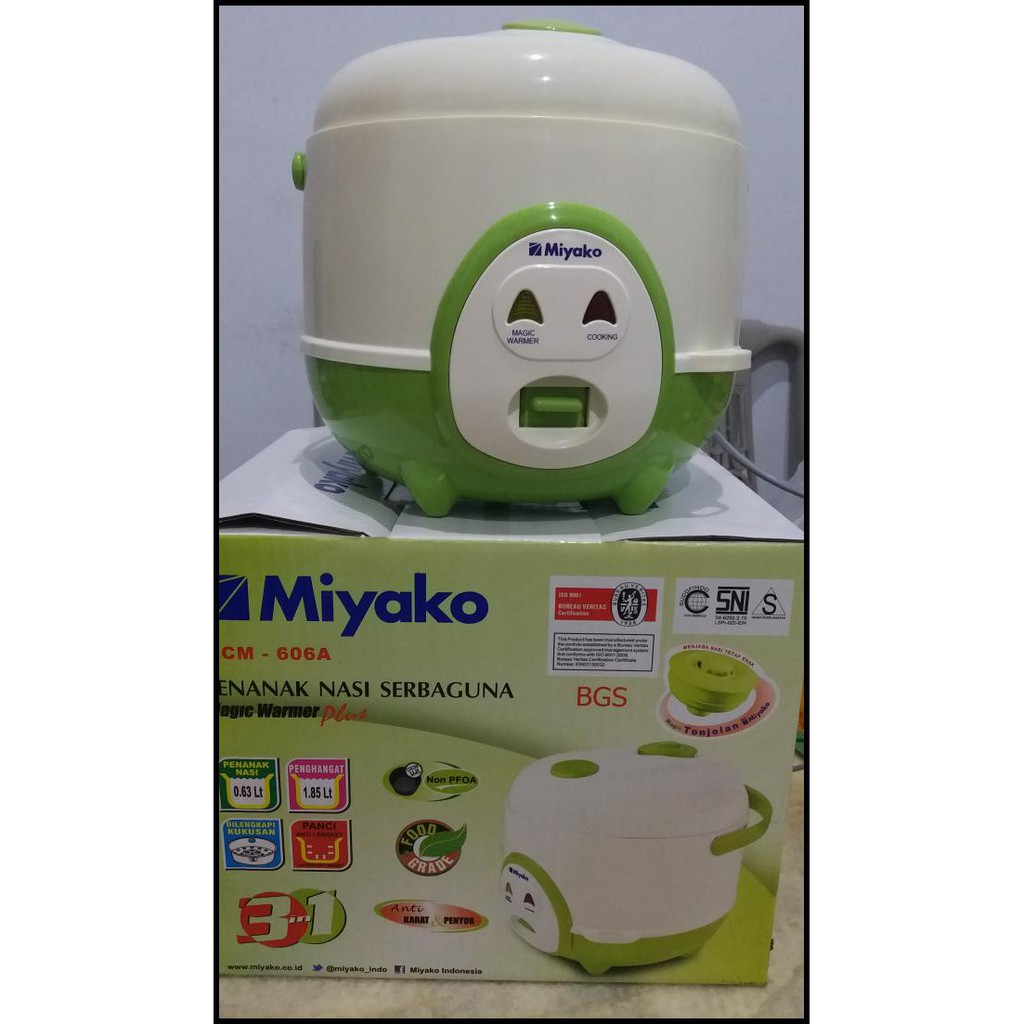 Terlaris | Magic Com Mini Miyako 0,6 Liter