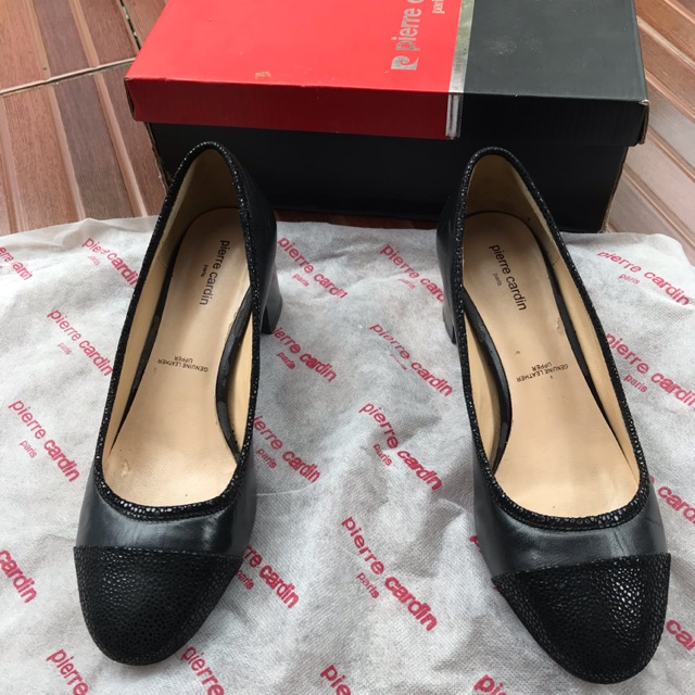 Preloved Pierre Cardin sepatu