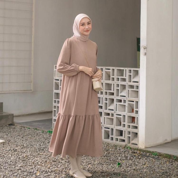 (MENARIK) Kienka - Elena Midi Dress