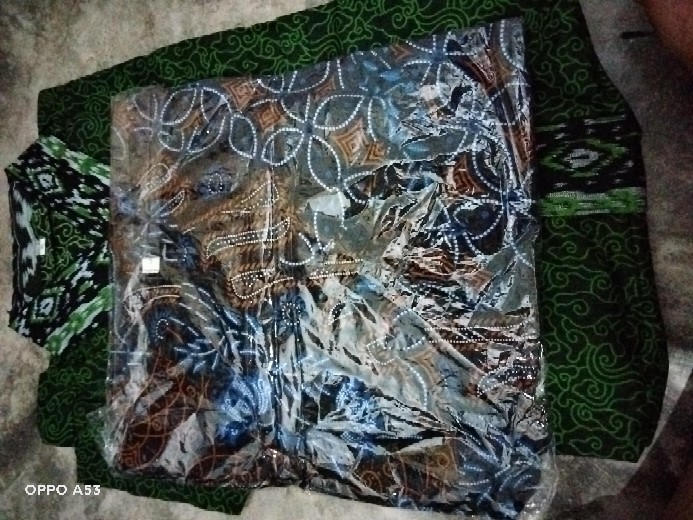 Atasan Batik Dolby Dolbi Dobby Doby Tenun Sutra Tulis Halus Katun Atbm Baron ,sarombit Atasan