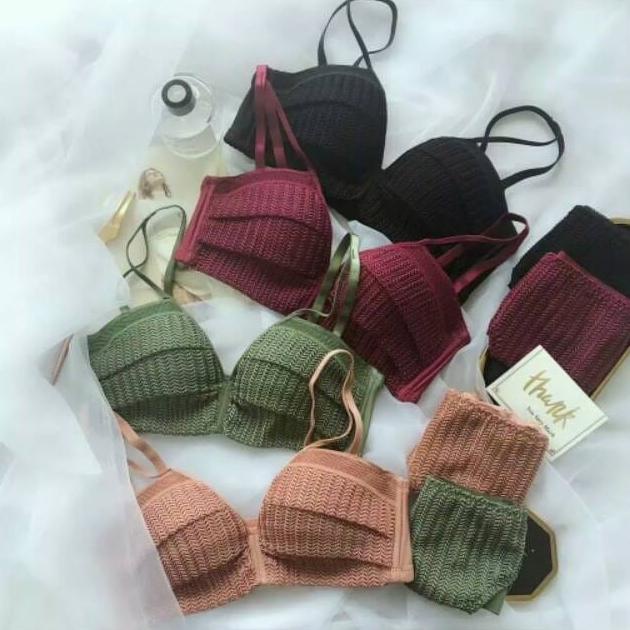 Bra Set Bh + Celana Dalam Wanita Sexy Import Tanpa Kawat Korean - 2