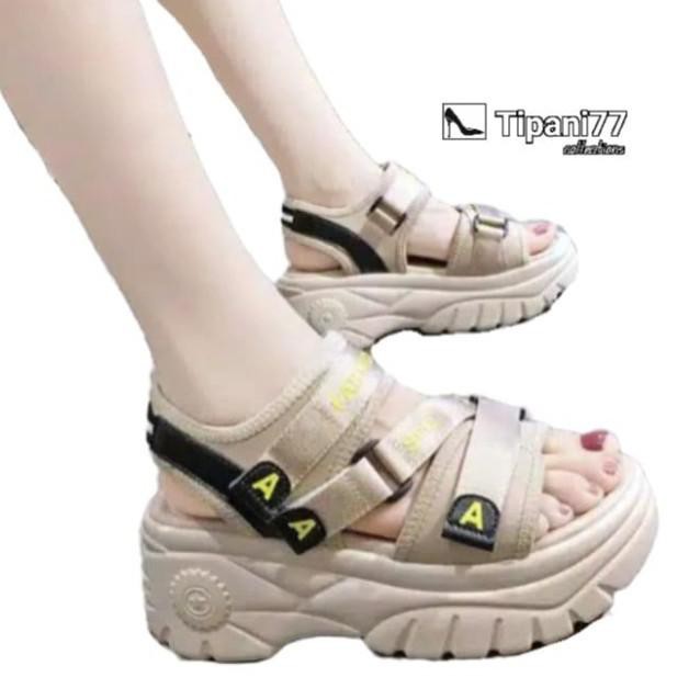 EJY✔ Sandal Wanita Korea Gn A Fahsion Sendal Cewek Karet Abg Tali Musim Panas Slipper  Kekinian Lucu