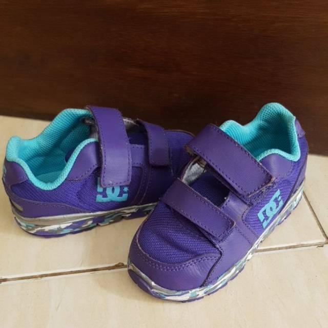 Sepatu anak DC Original Blue Purple