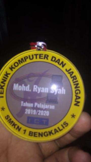 Mendali, Mendali Akrilik, Mendali Custom, Toko Mendali, Jual Mendali, Mendali Murah