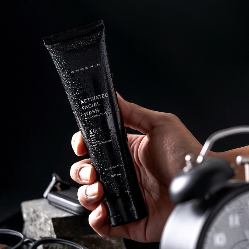 Oneskin Activated Facial Wash – Membersihkan kotoran Mengontrol minyak berlebih