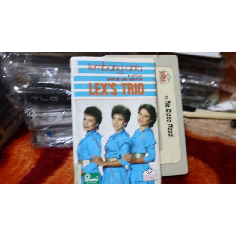 kaset lex trio tembang cinta