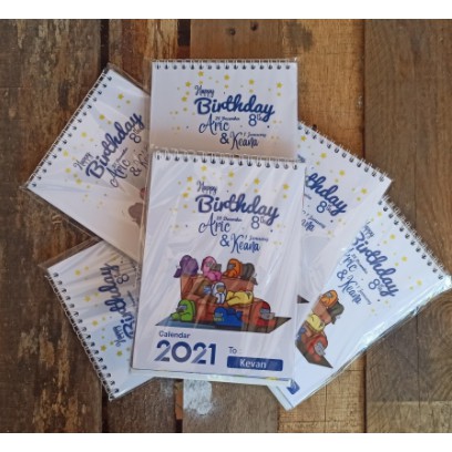 

Cetak Kalender Custom 16 Halaman, Design Suka Suka