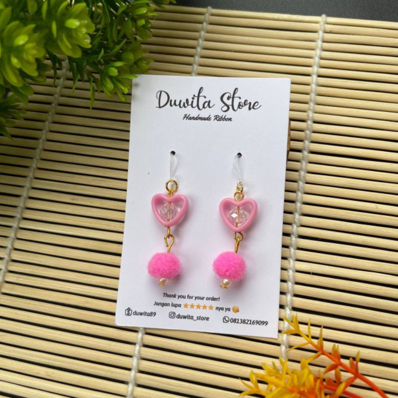 HANDMADE ANTING ANAK/DEWASA KAITAN PLASTIK/GOLD MOTIF LOVE POM2