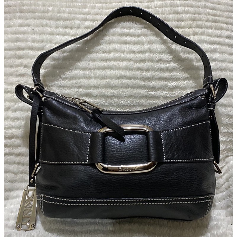 Preloved Shoulder bag DKNY authentic