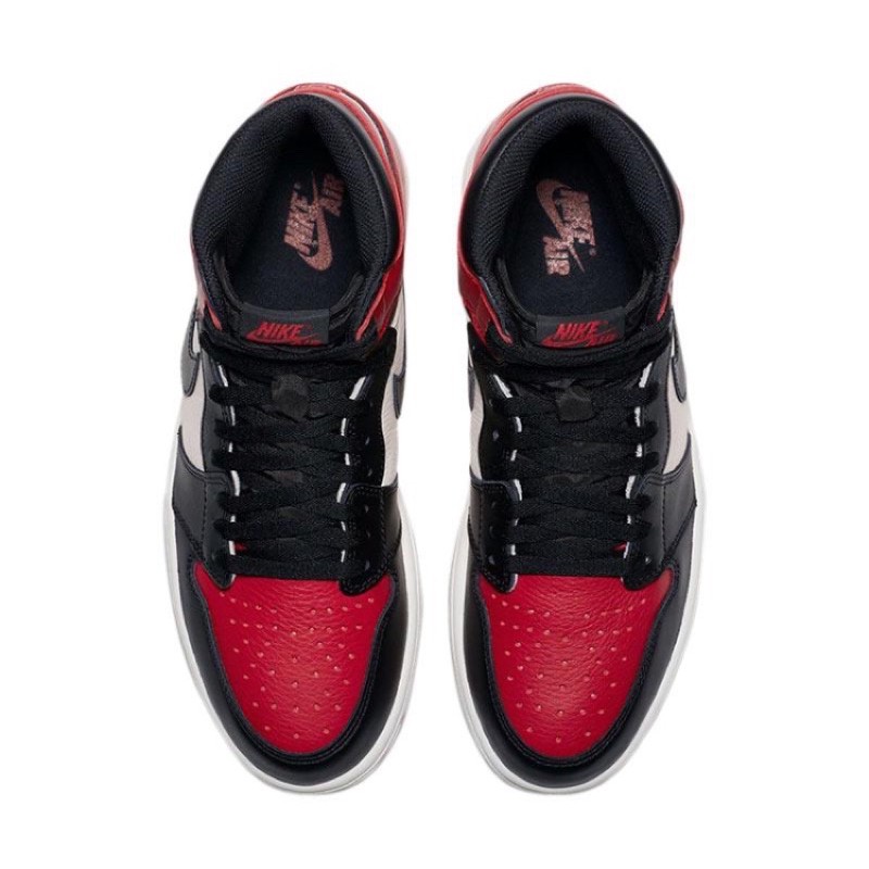 nike aj1 bred