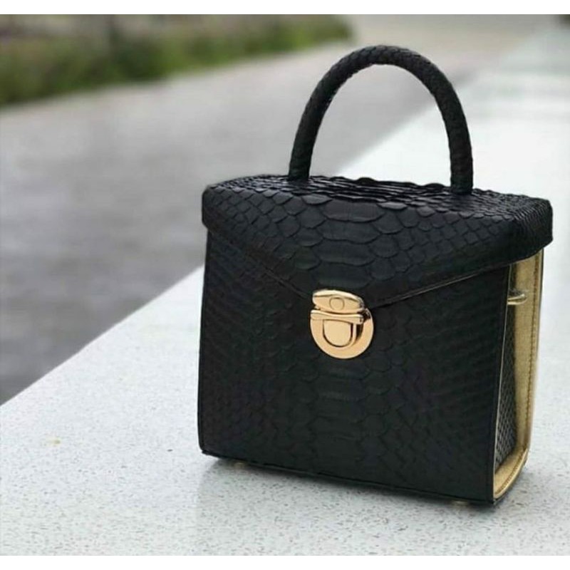Tas Pesta Kulit Ular Phyton