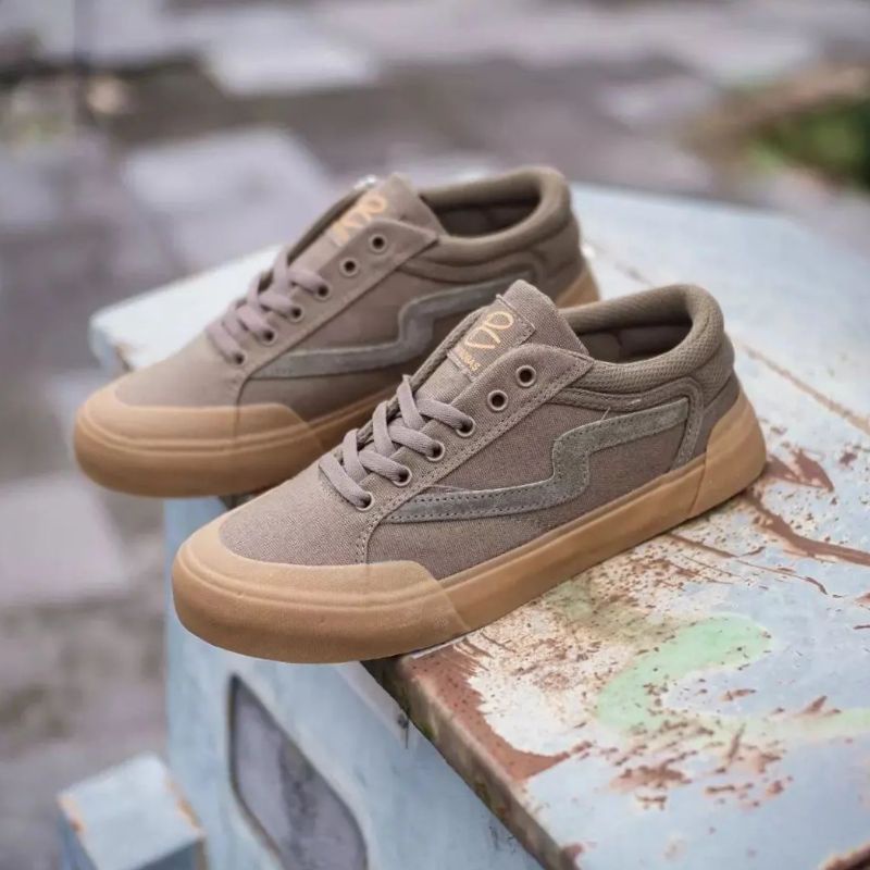 PATROBAS CLOUD LOW OLIVE GUM