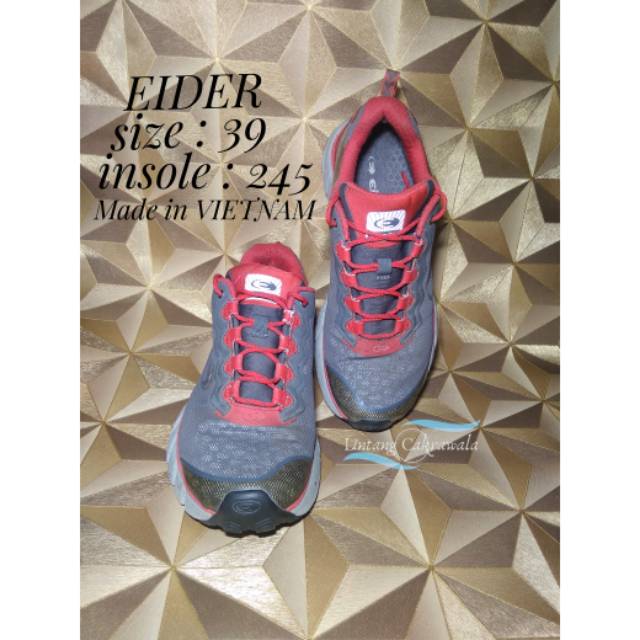 Sepatu EIDER