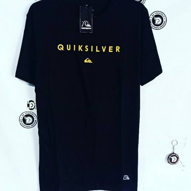Kaos Branded / original " QUICKSILVER "