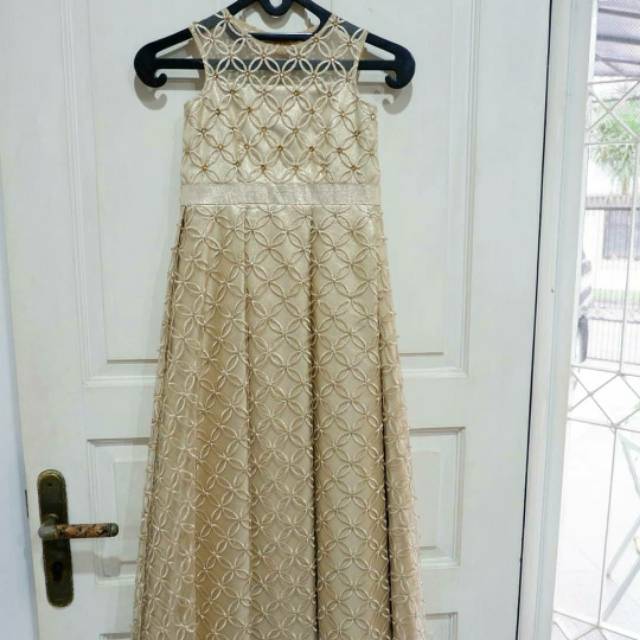 Gaun Pesta Anak Perempuan Nuansa Gold Usia 6-8 Thn