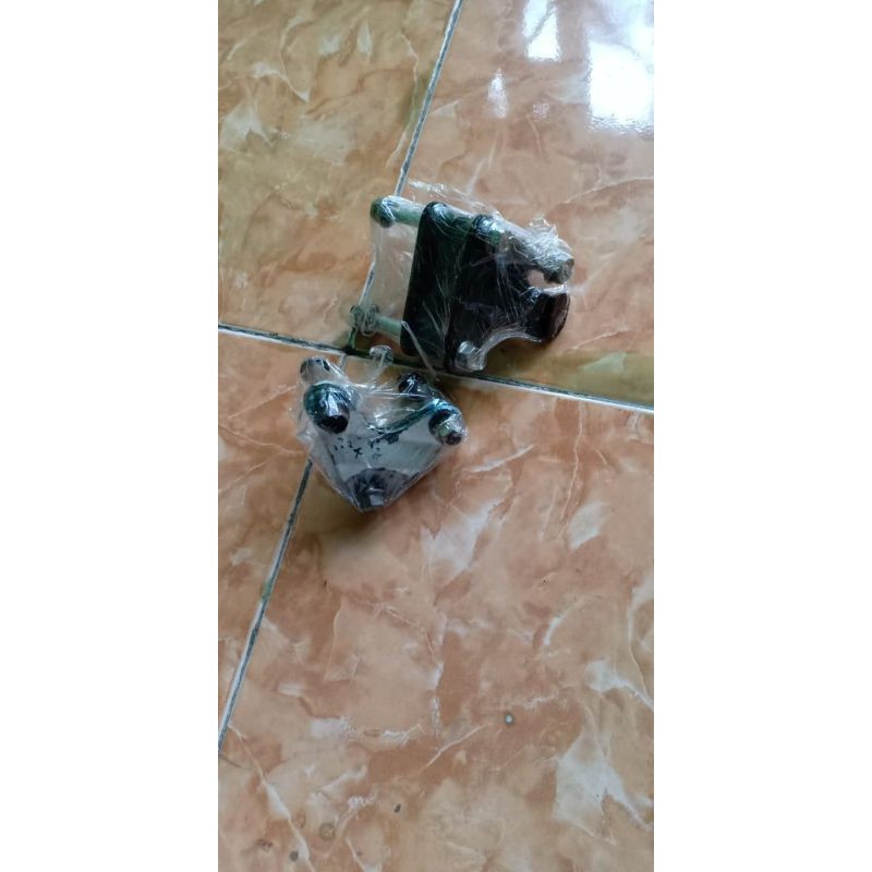 GANTUNGAN MESIN NINJA R ORI (COPOTAN)