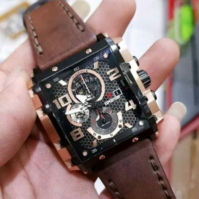 Jam Tangan Pria Expedition Original E-6757 Black Gold