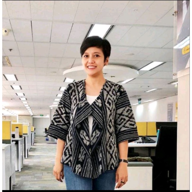 OUTER TENUN ETNIK HALUS