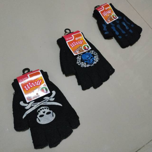 Sarung Tangan Rajut, Sarung Tangan Lubang,  Sarung Tangan Hitam, Sarung Tangan Hitam Sport Metal