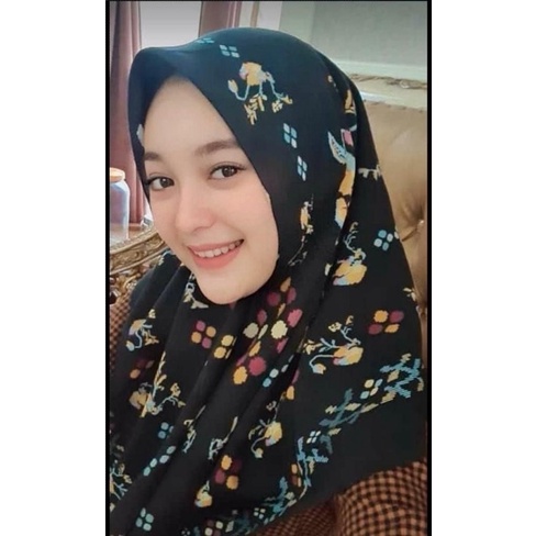 SEGIEMPAT VOALDENAY KW PREMIUM / HIJAB JILBAB SQUARE VOAL MOTIF LASER CUT-Motif 40