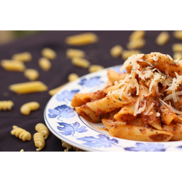 

PENNE/FUSILLI BOLOGNESE by LAHAP_PASTA