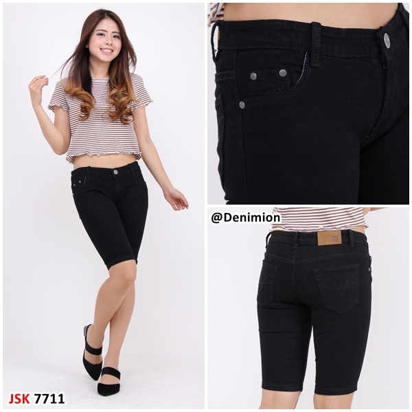 Celana Pendek Wanita Celana Jeans Wanita Celana Pendek Santai Jumbo Big Size - HITAM