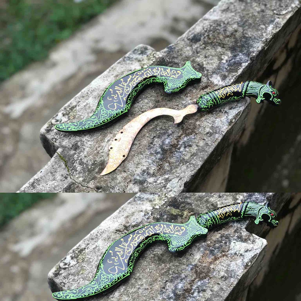 Kujang Kuningan Besar Motif Macan Lafadz Mantaps