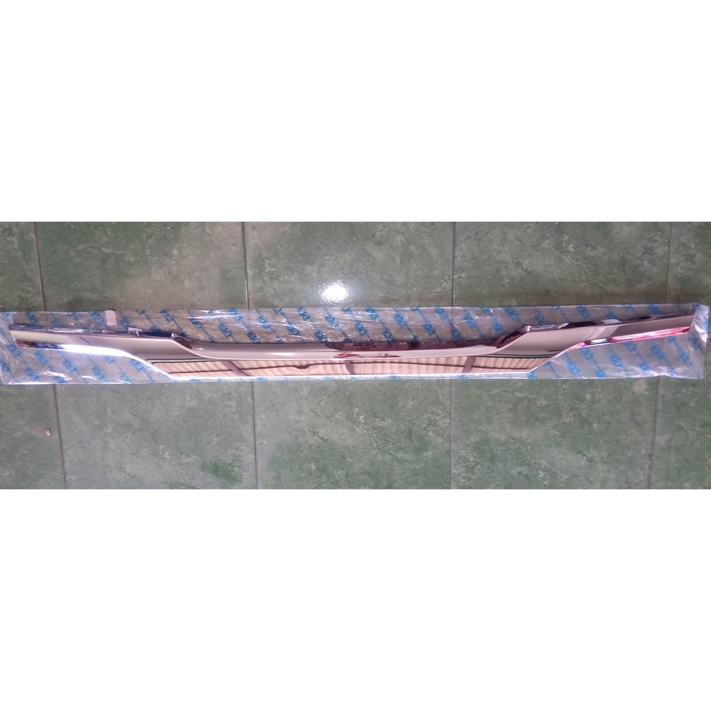 Trunklid Grand New Innova Full chrome