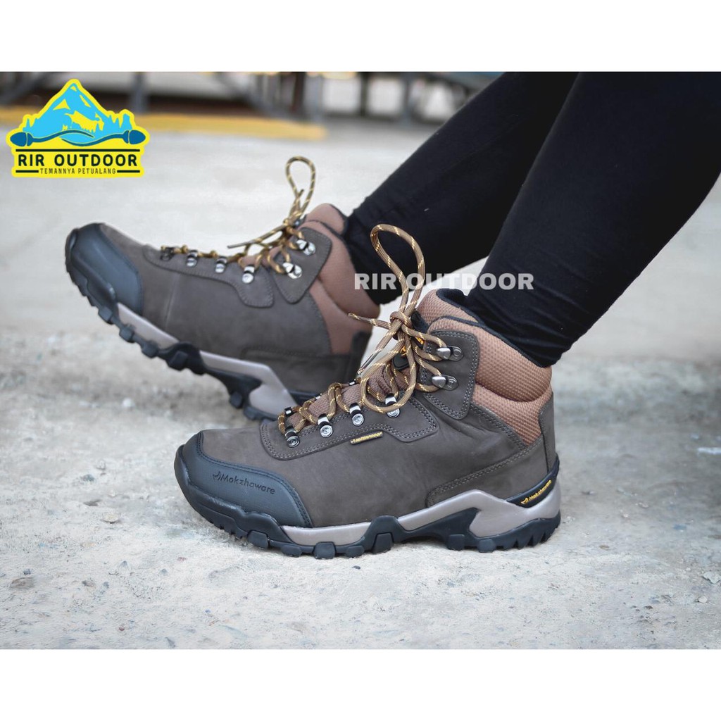 SEPATU OUTDOOR HIKING CAMPING TRAVELING BACKPACKING MERK MOKZHAWARE - REALITY PRIA DAN WANITA