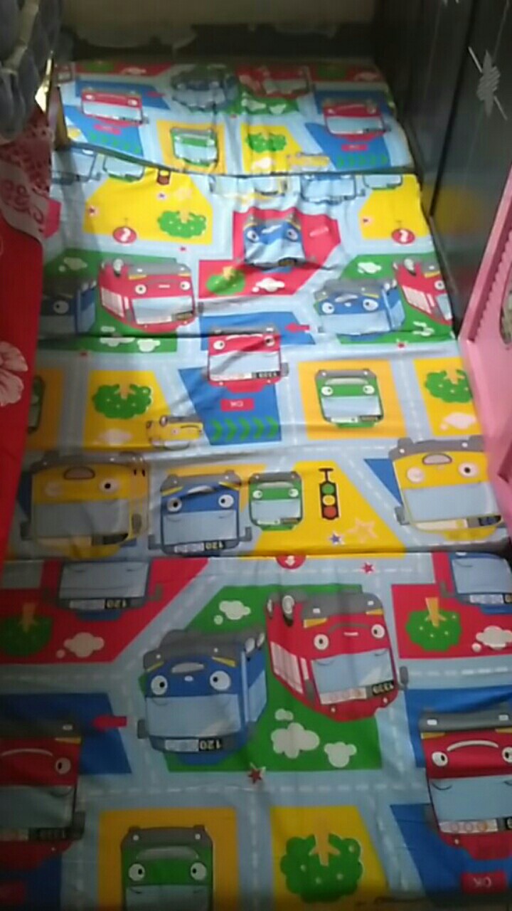 Kasur Lipat Inoac 200x90x10 Cm