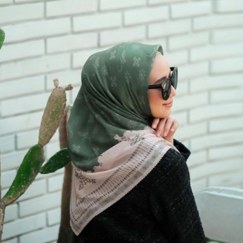 Terbaru !! Hijab Segiempat Voal Motif Mono Hijau | Kerudung Seiempat Motif | Jilbab Voal