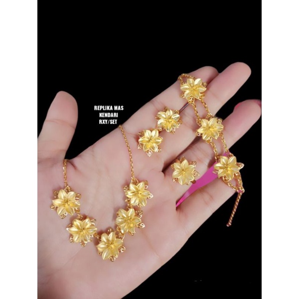 Set kendari bunga cantik replika emas 24k NBC.MEDAN, mewah,cantik,cocok pesta,kado dll,1set gratis box