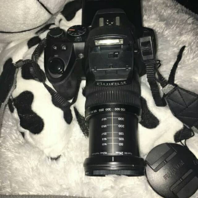 Kamera Fujifilm HS25exr